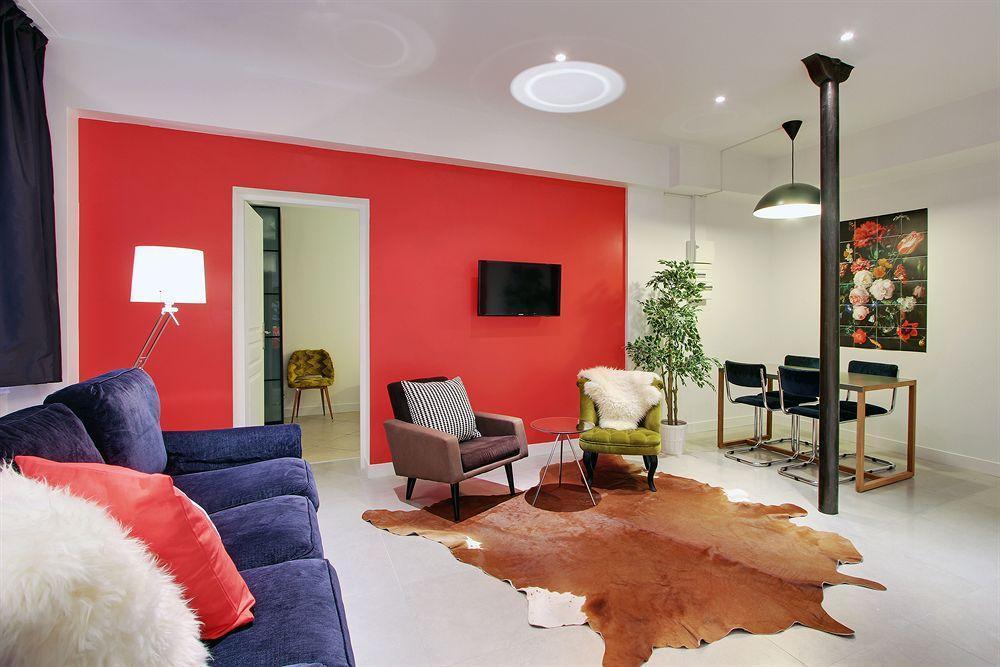 Short Stay Group Museum View Serviced Apartments Париж Екстериор снимка