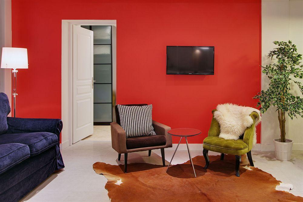 Short Stay Group Museum View Serviced Apartments Париж Екстериор снимка