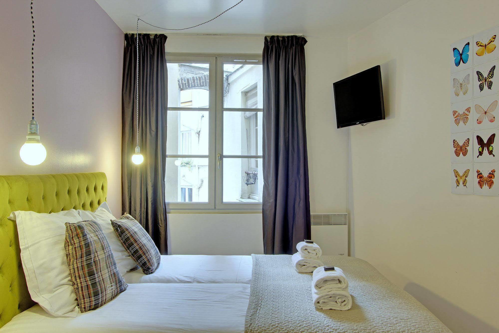 Short Stay Group Museum View Serviced Apartments Париж Екстериор снимка